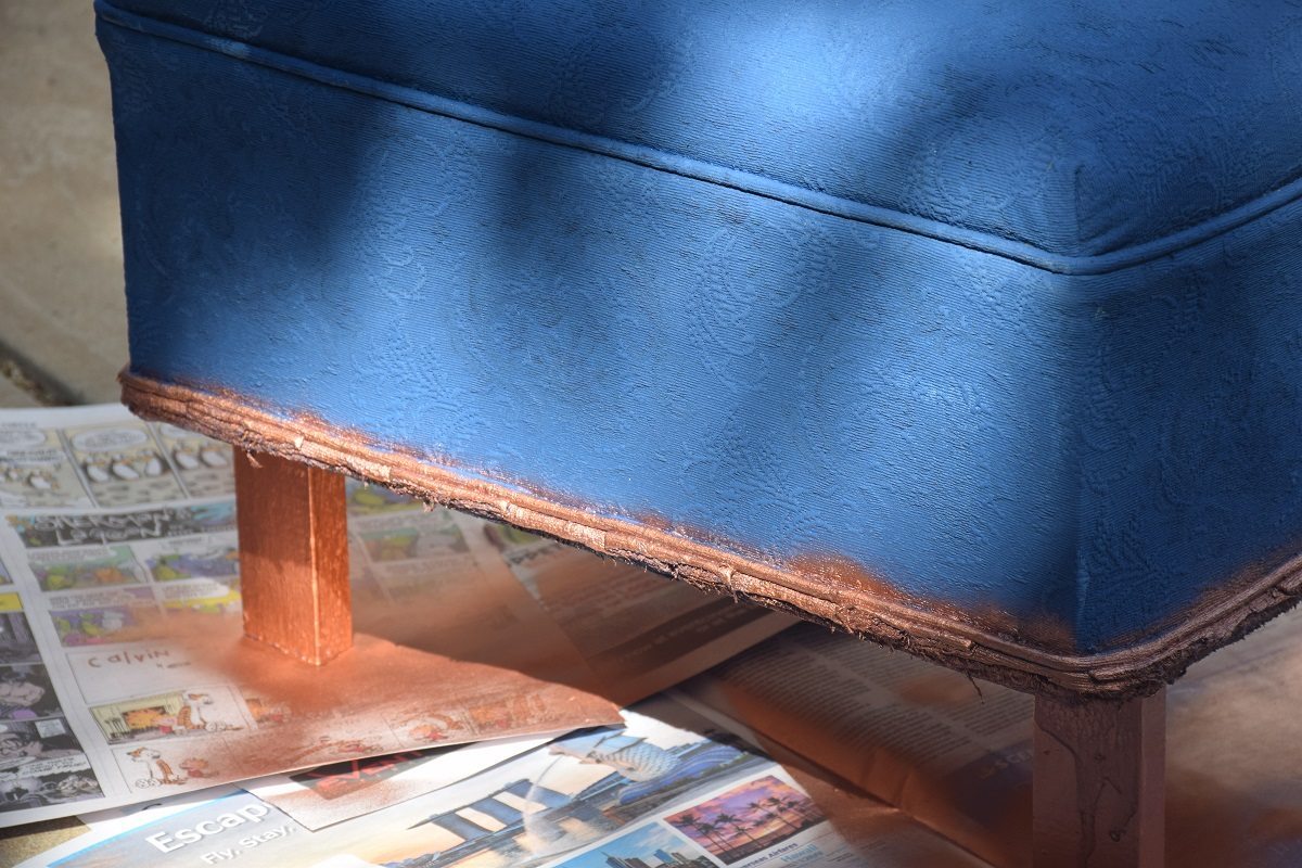 how to take an old upholstered chair and paint it with chalk paint! A simple process of paint, sand and wax - with no need to change the fabric! Step by Step tutorial
